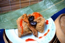 【佳宜】蛋黃香菇肉粽