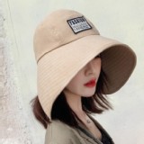 卡其色（缺色隨機）