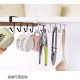 免釘鐵藝櫥櫃六連掛架［4個］ 顏色黑白隨機混色