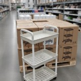 工廠出清換現金-三層萬向收納推車 特價：$90