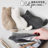萌到犯規！貓咪造型絨毛筆袋一個