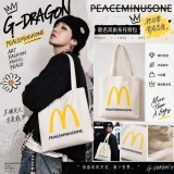 A款｜經典M標誌＋PEACEMINUSONE字樣