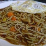 早餐店的招牌鐵板麵B.鐵板麵+磨菇(醬包)【只有5組】 特價：$23
