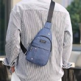 多功能實用胸前斜跨包 C.藍色