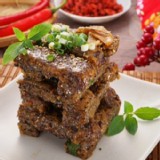 【老木麻辣鴨血】麻辣米血 300g【只1包】