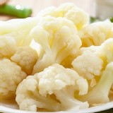 白花椰菜 1KG (產地台灣) 特價：$100