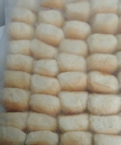 大份量~~奶油餐包 特價：$180