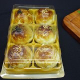 烏豆沙麻糬蛋黃酥(六粒盒裝)