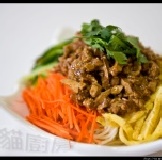 『肥貓。廚房』 ~肥貓炸醬~ 食材新鮮，作工講究，另有「冰釀雞腿」、「富貴豬腳」