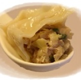 高麗菜黑豬肉 特價：$200