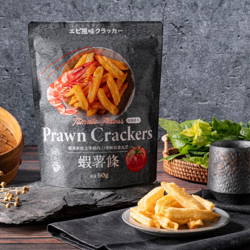 エビ風味クラッカー，嚴選新鮮上等蝦肉,口感酥脆全天然,蝦薯條，淨重 50gp。