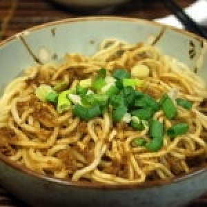 沙茶家常麵