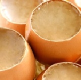 金雞蛋烤布蕾-咖啡口味 嚴選新鮮香純鮮奶及紐西蘭乳品純手工製作，綿密柔滑，加上土雞蛋的蛋殼造型可愛又有趣!團購布丁烤布蕾竣宇
