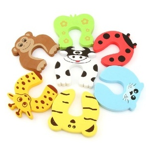 P174P.門卡,卡通款.防孩童手被門夾到 特價：$15