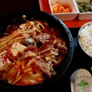 泡菜鍋底小家庭經濟包(葷)