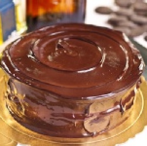 亞曼金巧克力專賣-紅酒洋梨巧克力蛋糕