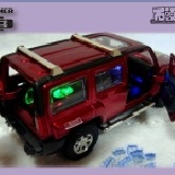 悍馬 HUMMER H3 1:32 聲光合金迴力車~~