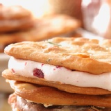 JUMBO牛軋Q餅-蔥花尋莓(蔓越莓) 特價：$250