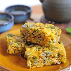 南瓜子蕃薯糖