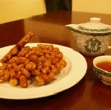 鄒家純手工花生糖(芝麻口味) 買十送一 購滿2000元享免運費 特價：$100