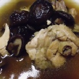 冬季限定-養生系列 香菇雞湯(放山雞+台灣香菇+慢火燉煮) 特價：$120