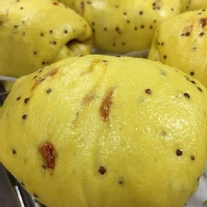 酒釀薑黃(內餡:薑黃/黎麥/枸杞/酒釀果乾)