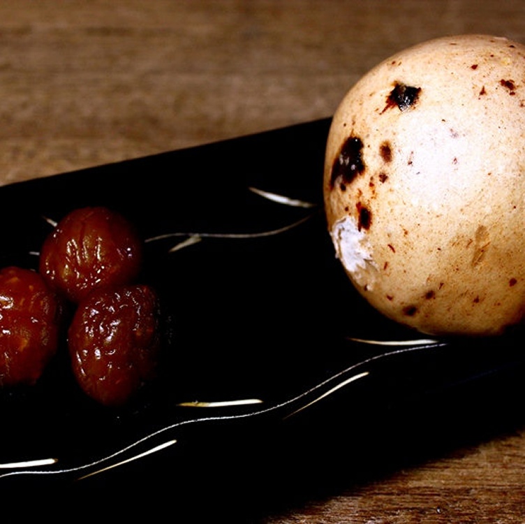 【包狀元老麵包子店】★獨家梅子饅頭★ ( 4 入 ) 獨家研發口味，含果粒，酸甜好滋味!!