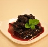 老媽的私房甜點--冰釀桑椹醬(含果粒) 重量：600g /密封袋裝 特價 $130(售完)