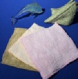 小小密絨柔膚巾 15X15公分，可當娃娃巾、i Phone i Pad手機擦拭布，舒柔體驗，購滿100元，20元加購