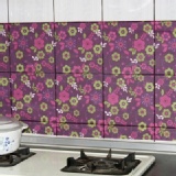 立即貼彩繪吸油布(45X90公分) 用水即可黏貼，乾淨整潔讓廚房水噹噹，比MOMO還便宜（共6款）70元讓廚房美美一整年。 特價：$70