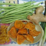 玉米四季豆豬肉水餃