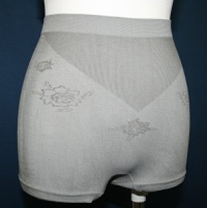 女彈性竹炭平口內褲