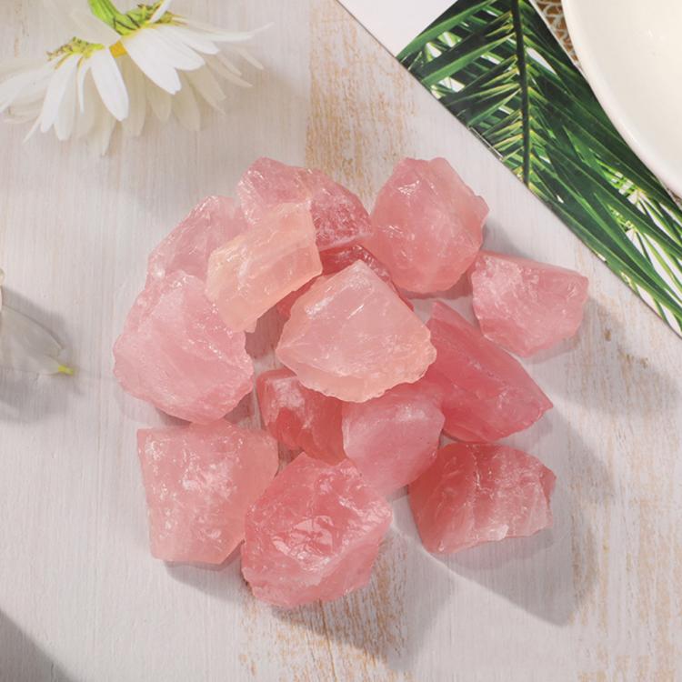 招好人緣【粉水晶】粉紅可愛 晶瑩剔透 熔煉製作 有著閃閃動人的漂亮 戀愛 增加人氣 廣結善緣 可當擴