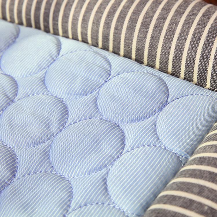 愛牠就要呵護牠【寵物涼感墊】冰絲 透氣 抗悶 降溫 冷卻 犬貓狗