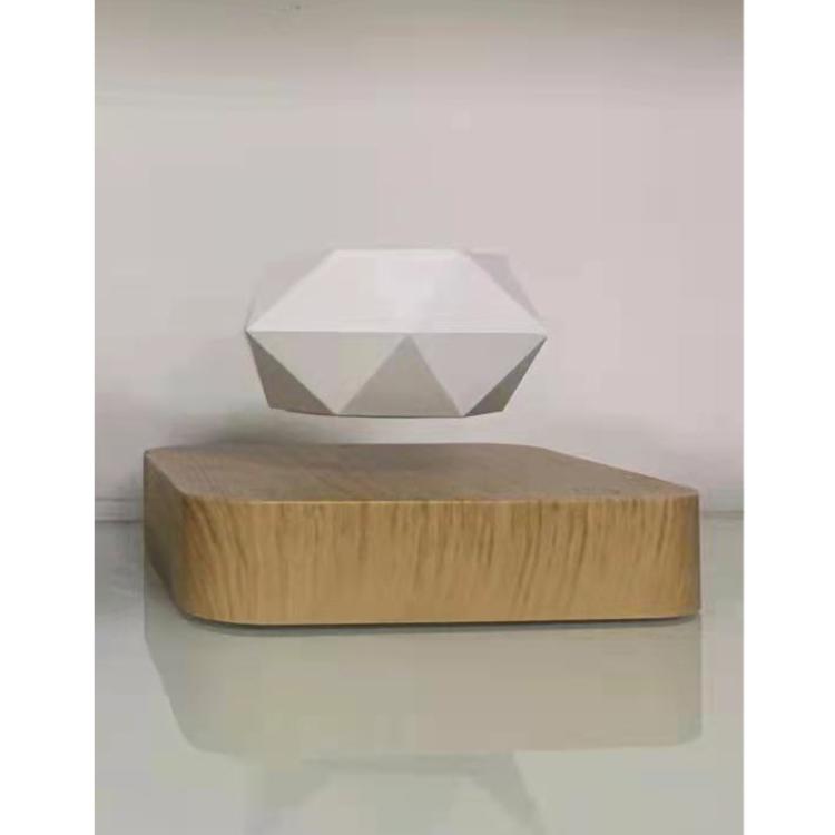 神奇！懸空的植物擺飾【懸浮盆栽】磁浮 飛起來 植栽 布置 花盆 觀葉 造景 辦公室 送禮 交換禮物