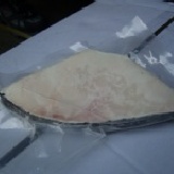 《Ally的家》正圓鱈，口感細膩，肉質滑嫩，具有非常特殊的香氣! 屬高級食材! 促銷價:200元/片