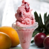 草莓泡泡冰 特價：$45