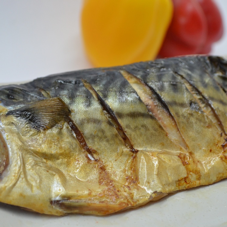 超大鯖魚片，市面上非常少見! 油脂很夠!!