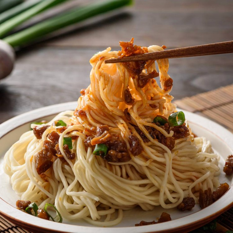 【市場口】冷凍拌麵 五種口味任選 干貝海鮮細麵,麻辣細麵,黃金油蔥,炸醬,香菇素肉燥