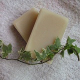 芬多精橄欖油手工皂 特價：$35