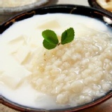 薏仁杏仁豆腐 特價：$85