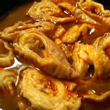 麻辣肥腸鴨血鍋 特價：$220