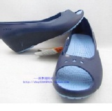 Crocs卡麗薩中跟涼鞋 特價：$980