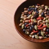 六合一綜合果仁 (黑豆 南瓜子 黃豆 枸杞 青豆 葡萄乾)