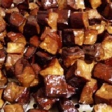 【手工鮮滷一口豆干】 (原味香)每包約300g、素食可食用、買一送一至11/30止 特價：$50