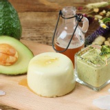 奶酪~蜂蜜酪梨牛奶 特價：$40