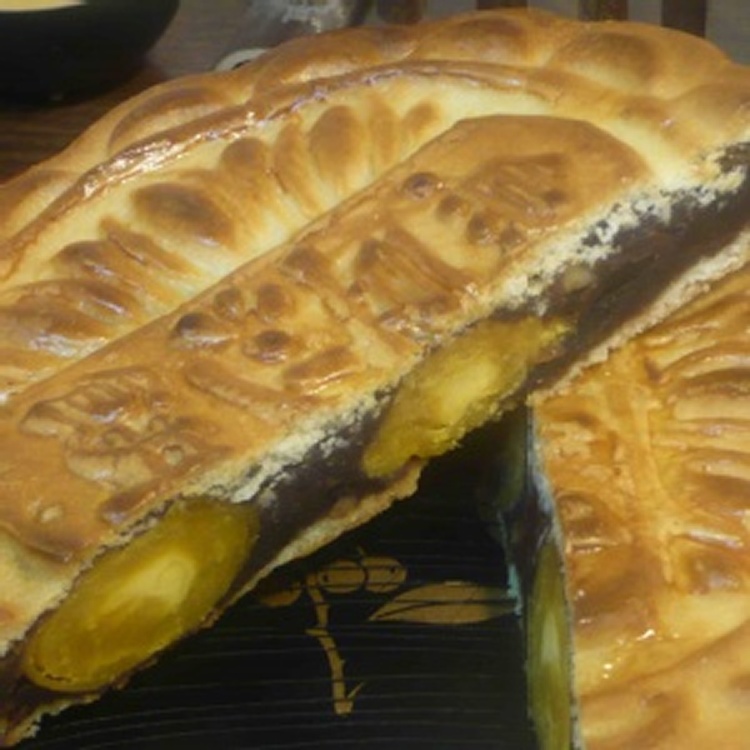 日興堂烏豆沙核桃蛋黃(蛋奶素)