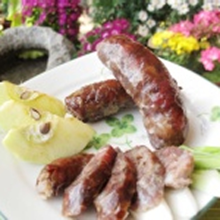 【凡吉力。益生堂藥局】微鹹藥膳香腸 一斤 (免貨到付款運費)