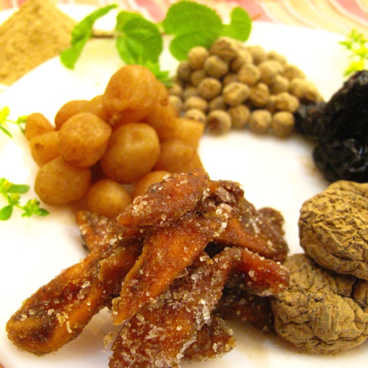 【益生堂。凡吉力】漢方芒果干 (大包裝) 滿滿全新手提大包裝