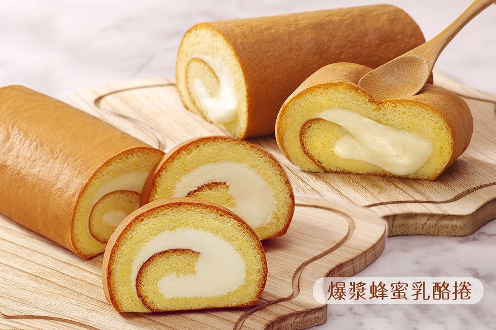 爆漿蜂蜜乳酪捲。